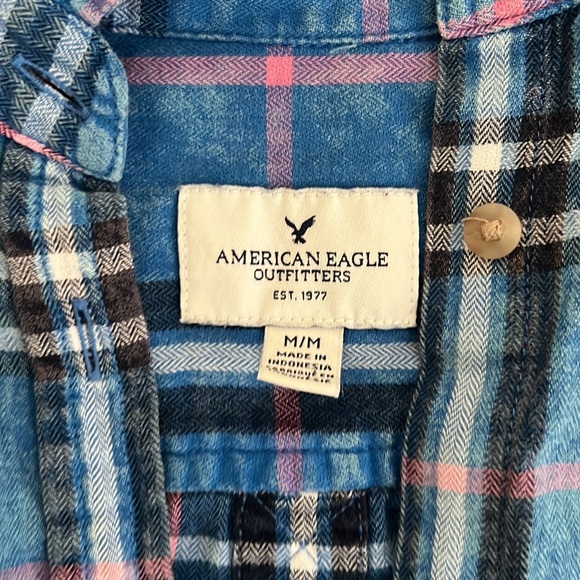 American Eagle - Button down - Picture 2 of 2